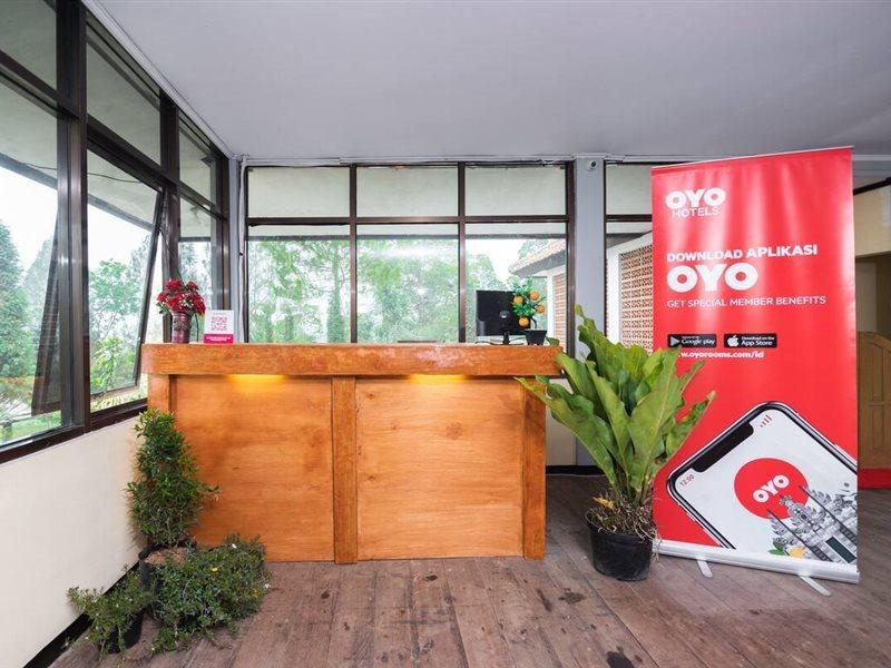 Oyo 1852 Intan Bromo Homestay Pasuruan Dış mekan fotoğraf