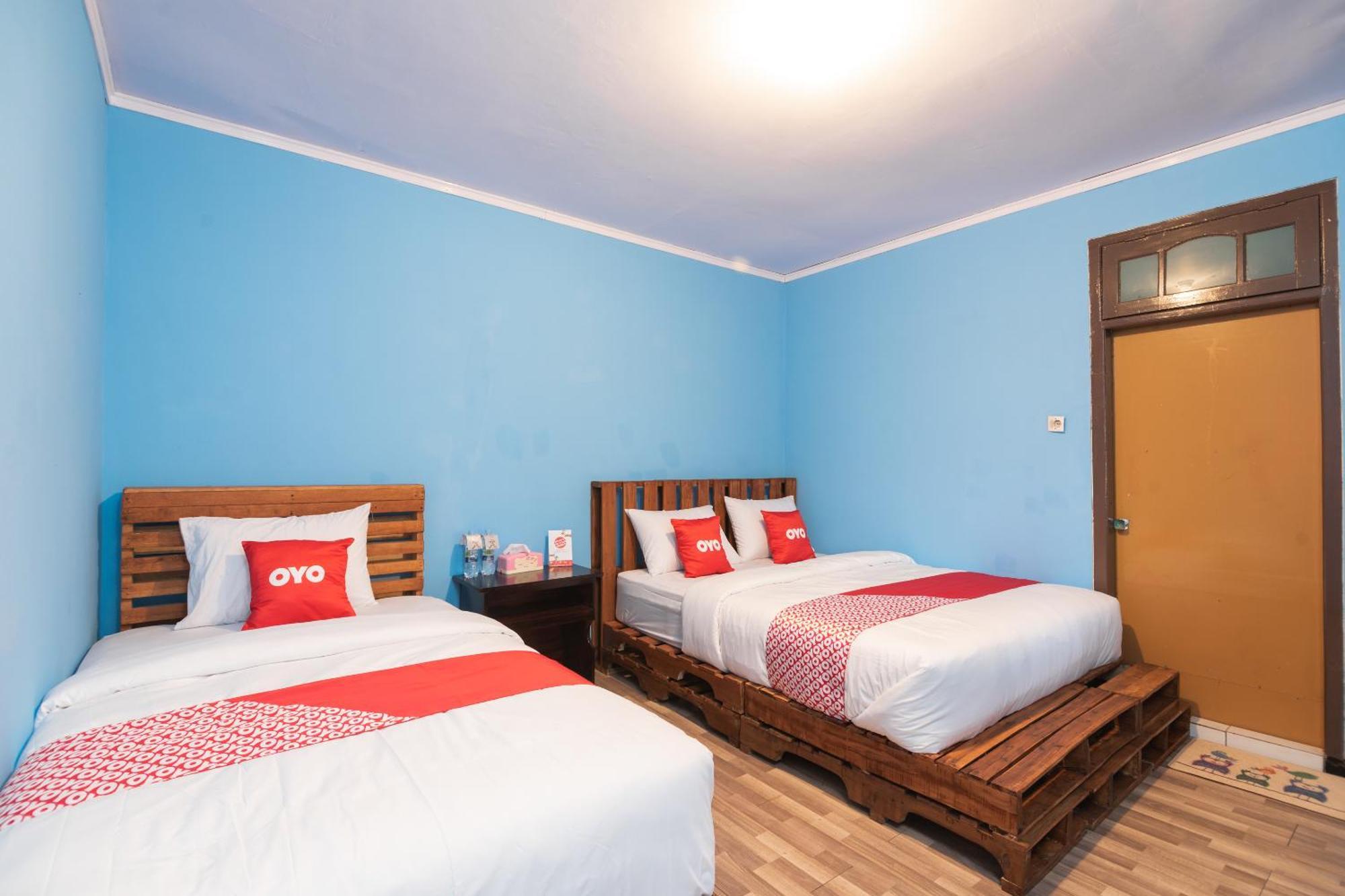 Oyo 1852 Intan Bromo Homestay Pasuruan Dış mekan fotoğraf