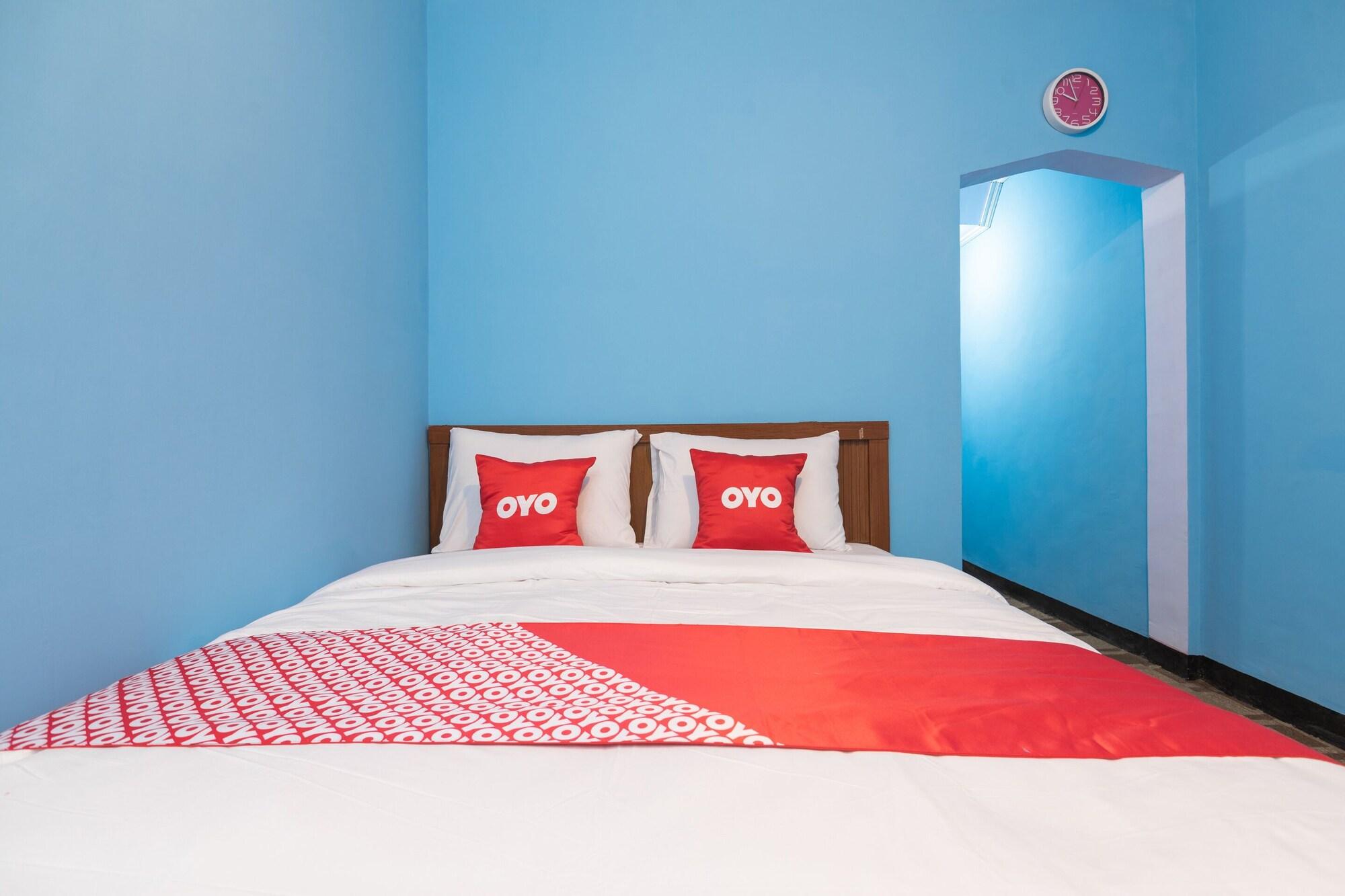 Oyo 1852 Intan Bromo Homestay Pasuruan Dış mekan fotoğraf