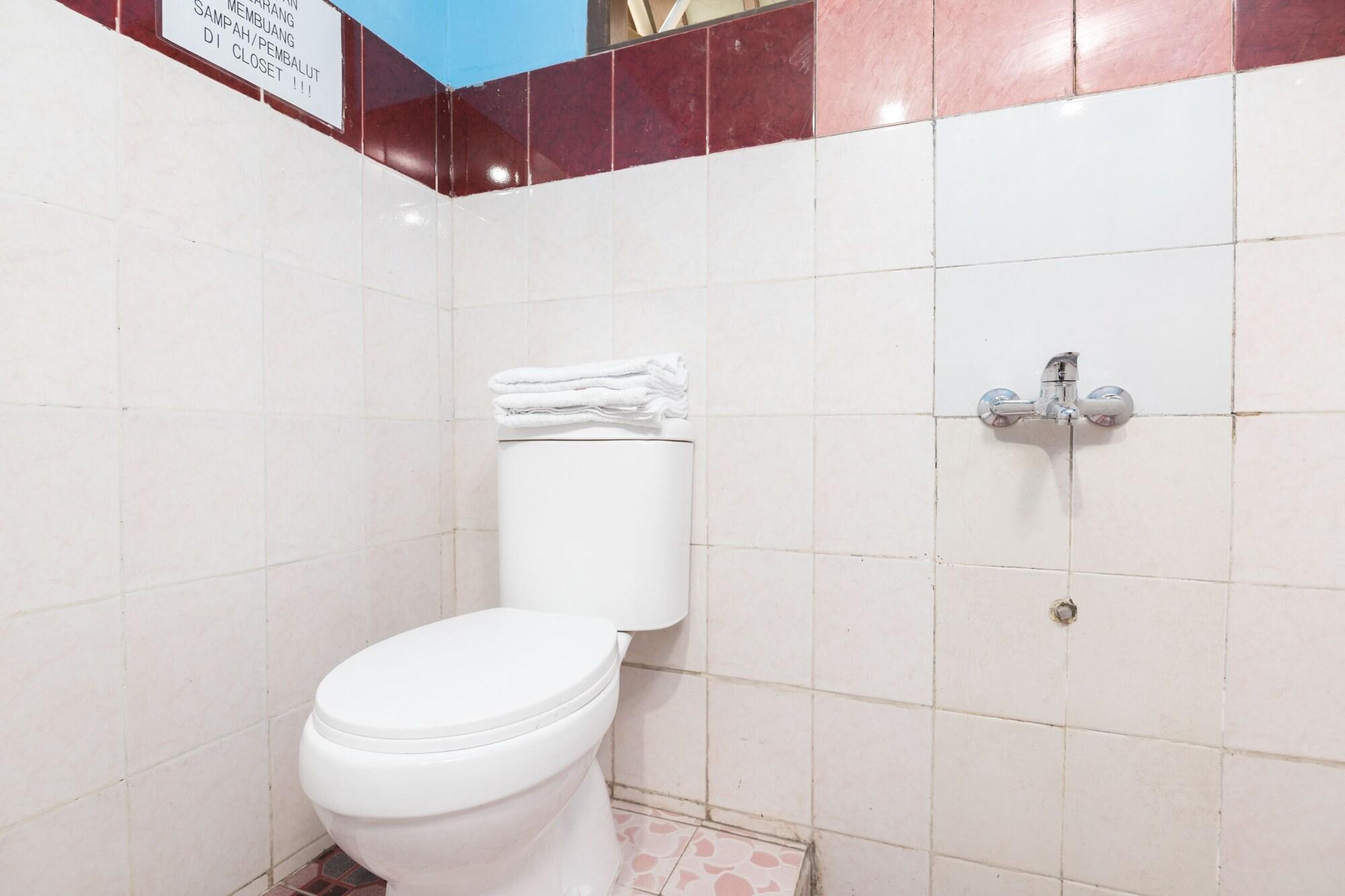 Oyo 1852 Intan Bromo Homestay Pasuruan Dış mekan fotoğraf