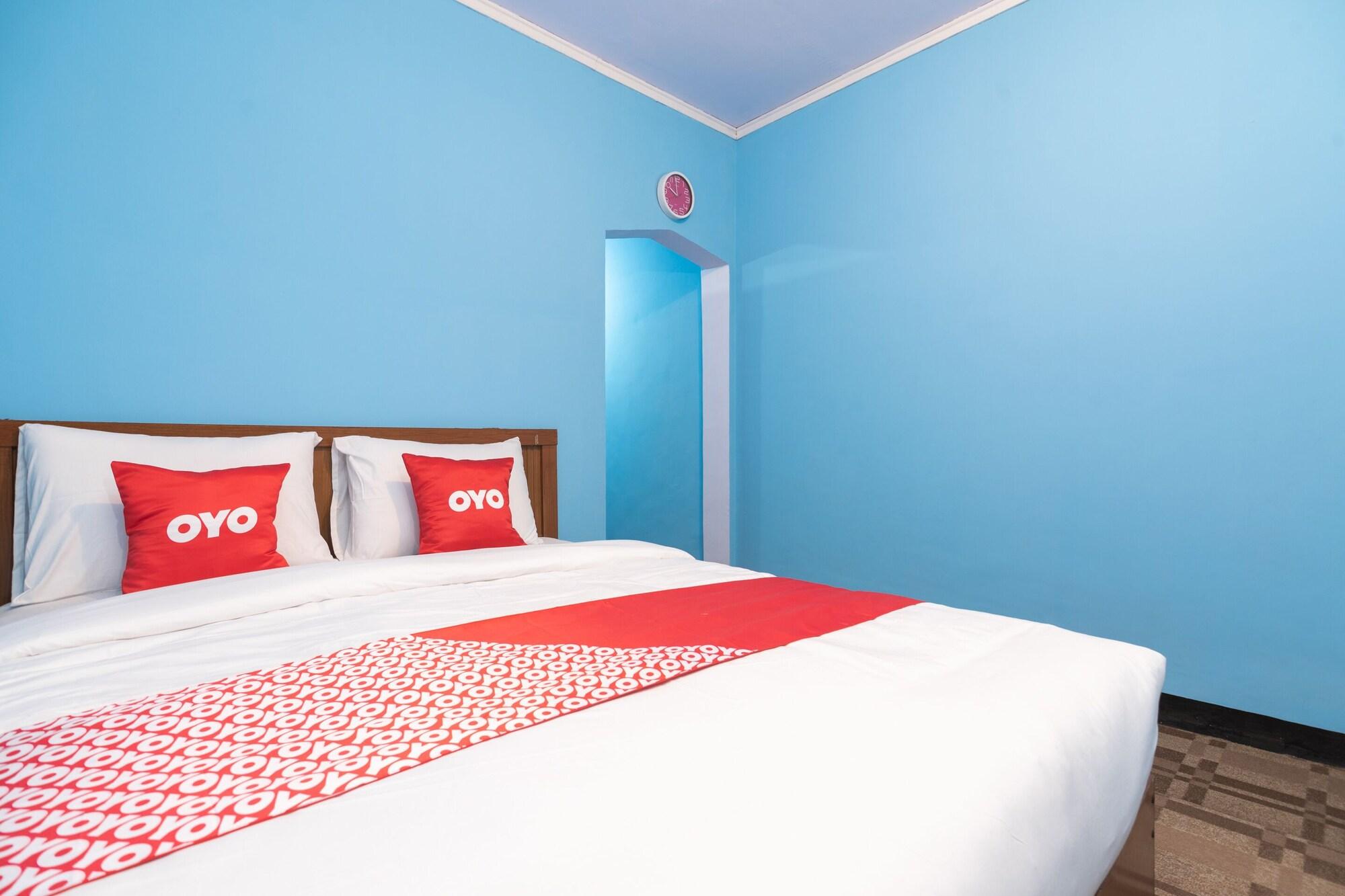 Oyo 1852 Intan Bromo Homestay Pasuruan Dış mekan fotoğraf